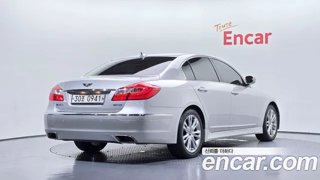 Hyundai Genesis 2011 thumb 5