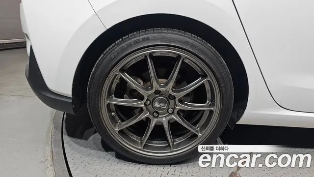 Hyundai i30 2020 thumb 4