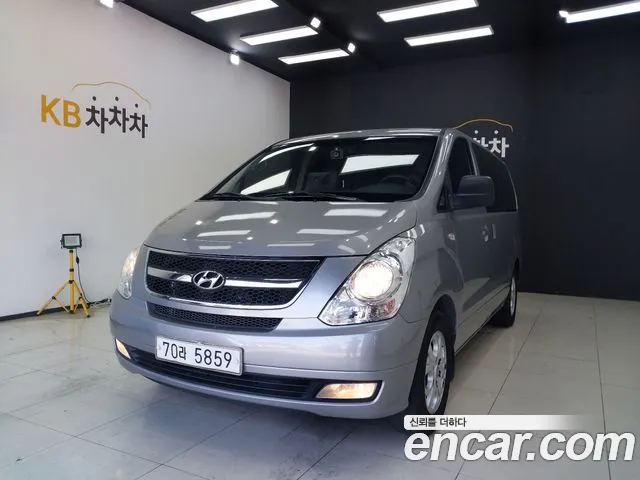 Hyundai Staria 2010 thumb 6