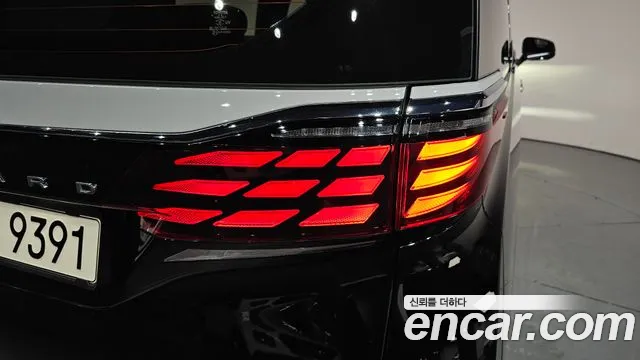 Toyota Alphard 2023 thumb 10