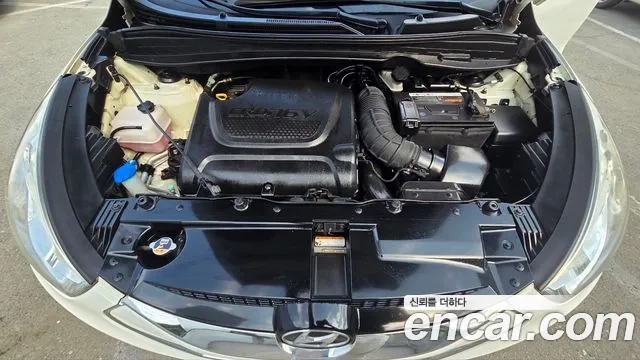 Hyundai Tucson 2010 thumb 12