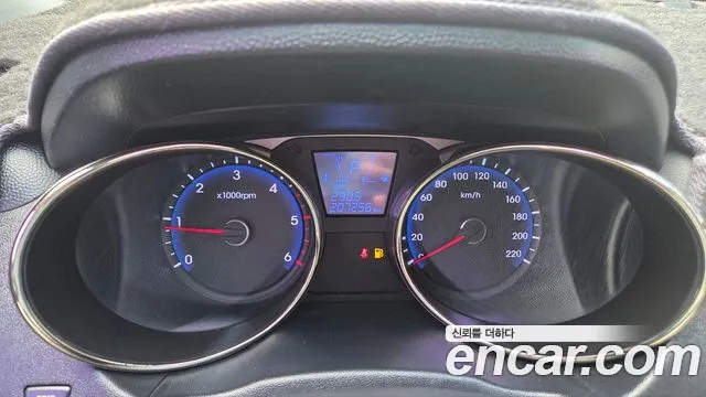 Hyundai Tucson 2010 thumb 5