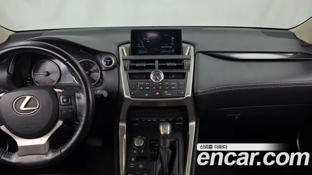 Lexus NX 2015 thumb 5