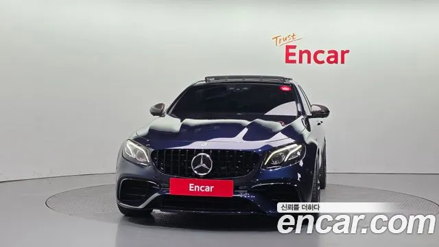 Mercedes-Benz E-Class 2018 thumb 11