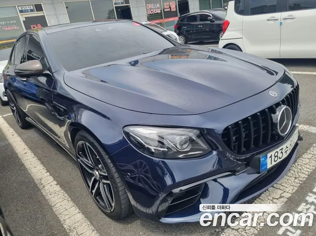 Mercedes-Benz E-Class 2018 thumb 4