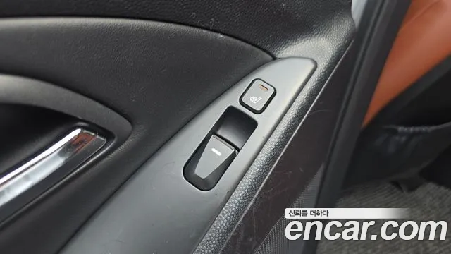Hyundai Tucson 2012 thumb 3
