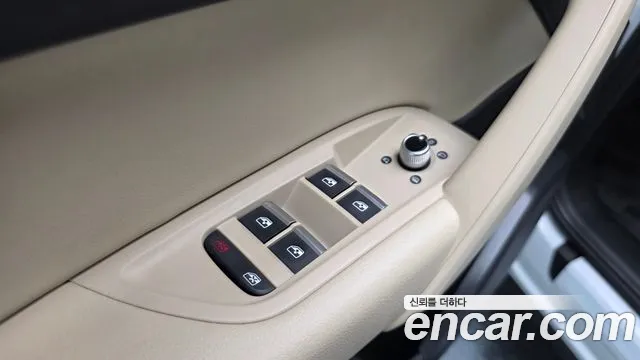 Audi Q5 2022 thumb 5