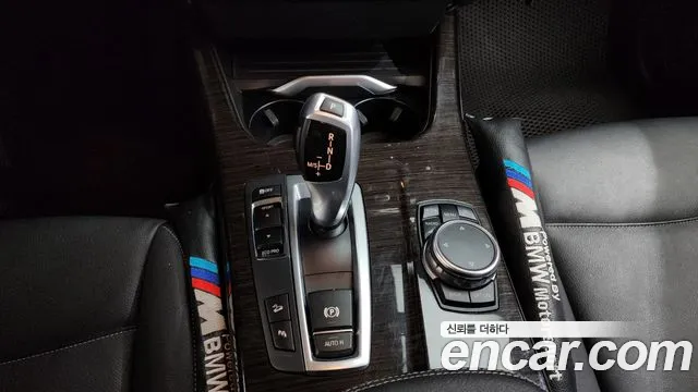 BMW X4 2015 thumb 2