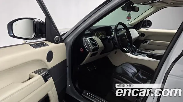 Land Rover Range Rover Sport 2015 thumb 6
