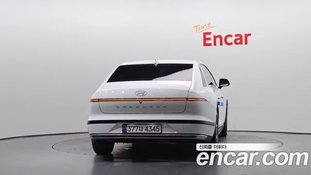 Hyundai Grandeur 2023 thumb 9