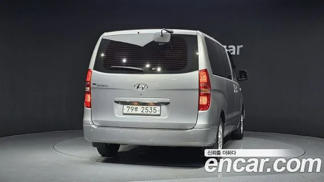Hyundai Staria 2015 thumb 12