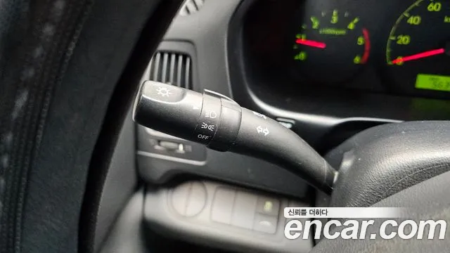 Hyundai Staria 2015 thumb 8