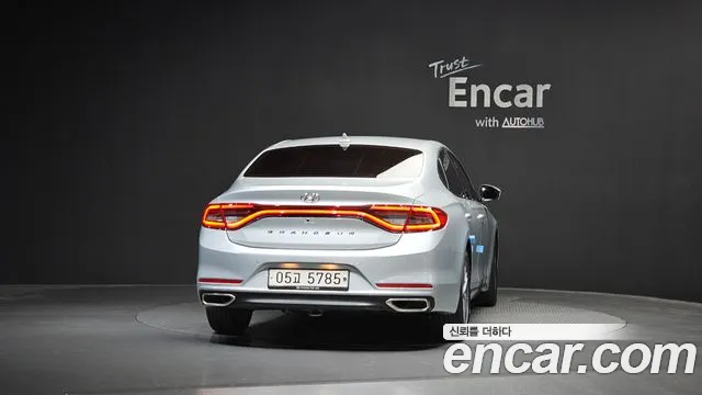 Hyundai Grandeur 2017 thumb 5