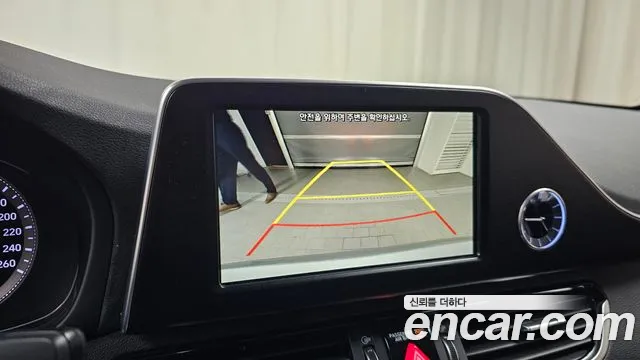 Hyundai Grandeur 2017 thumb 6