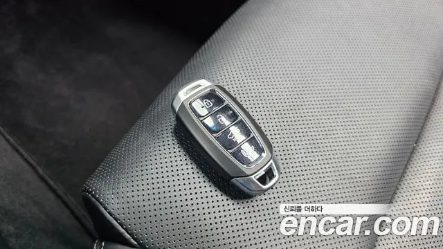 Hyundai Grandeur 2017 thumb 9