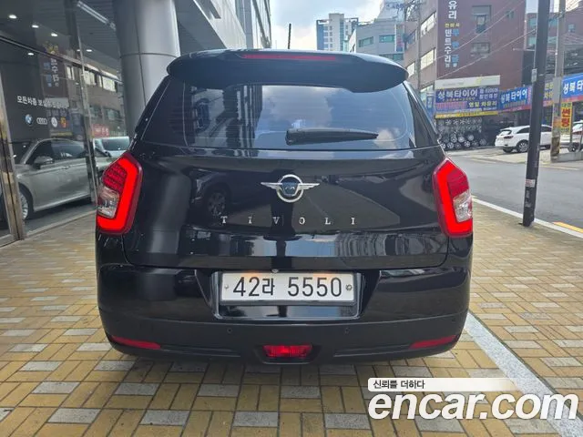KGM Tivoli Air 2017 thumb 6