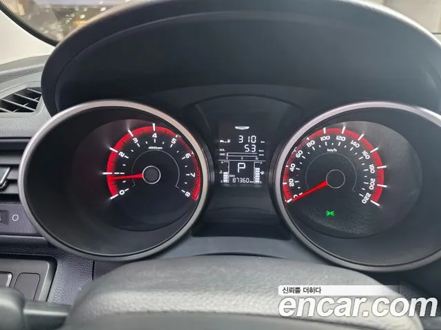 KGM Tivoli Air 2017 thumb 2