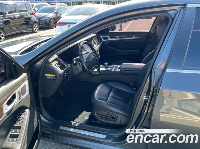 Genesis G80 2018 thumb 11