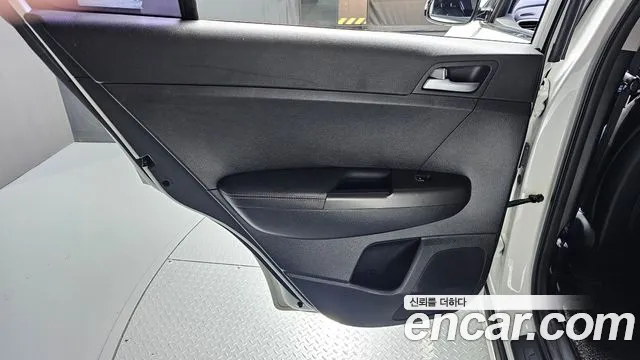Kia Sportage 2016 thumb 5
