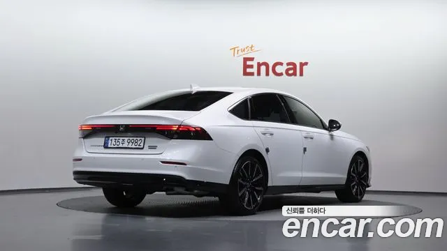 Honda Accord 2024 thumb 11
