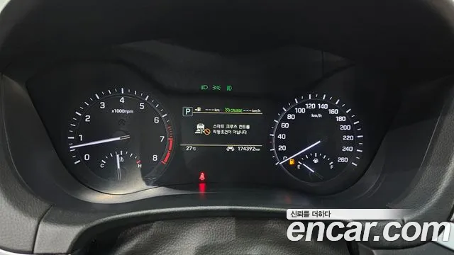 Genesis G80 2016 thumb 6
