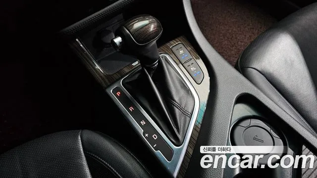 Kia K5 2014 thumb 11