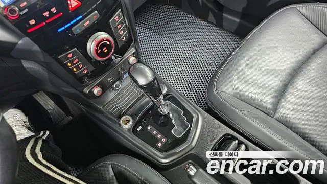 KGM Tivoli 2017 thumb 8