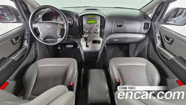 Hyundai Staria 2015 thumb 6