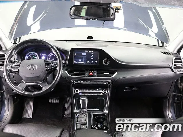Hyundai Grandeur 2017 thumb 2