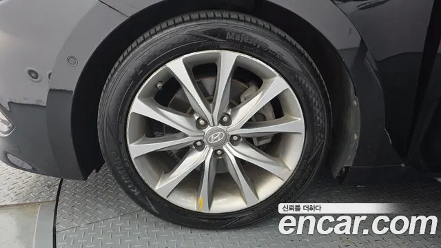 Hyundai Grandeur 2015 thumb 3