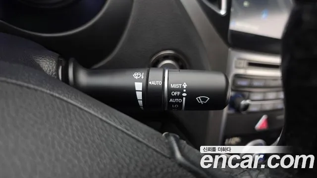 Hyundai Grandeur 2015 thumb 11
