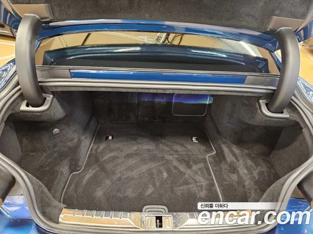 Bentley Continental 2023 thumb 9