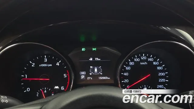 Kia Carnival 2018 thumb 10