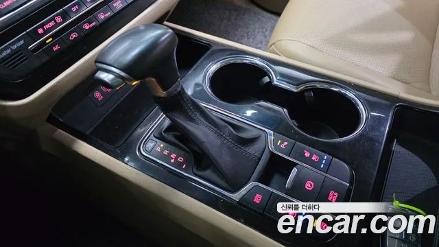 Kia Carnival 2018 thumb 2