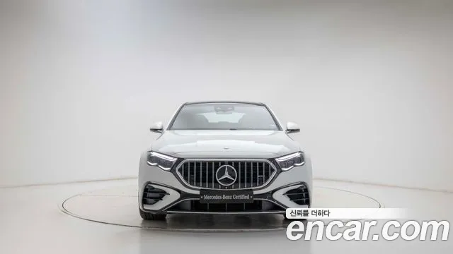 Mercedes-Benz E-Class 2025 thumb 6
