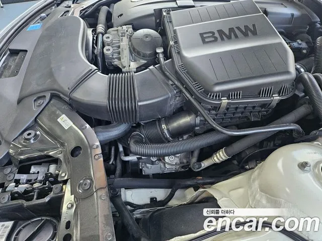 BMW Z4 2011 thumb 12