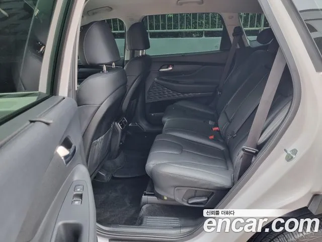 Hyundai Santa Fe 2022 thumb 7