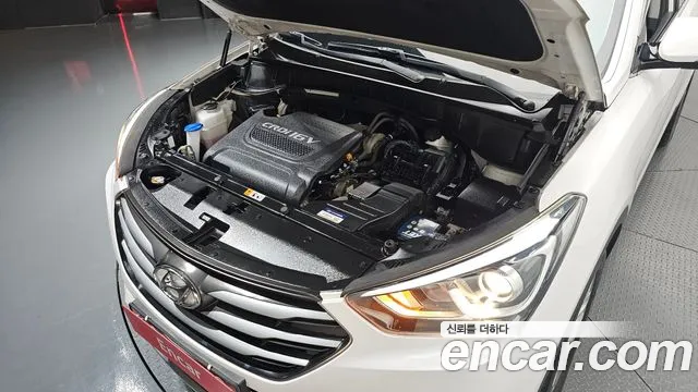 Hyundai Santafe 2016 thumb 4