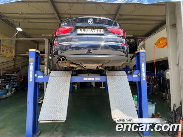BMW 5 серии Gran Turismo 2017 thumb 3