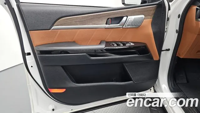 Kia Master 2022 thumb 2