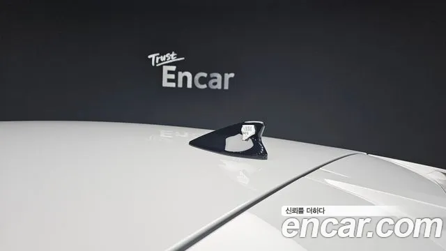 Hyundai Ioniq5 2021 thumb 3