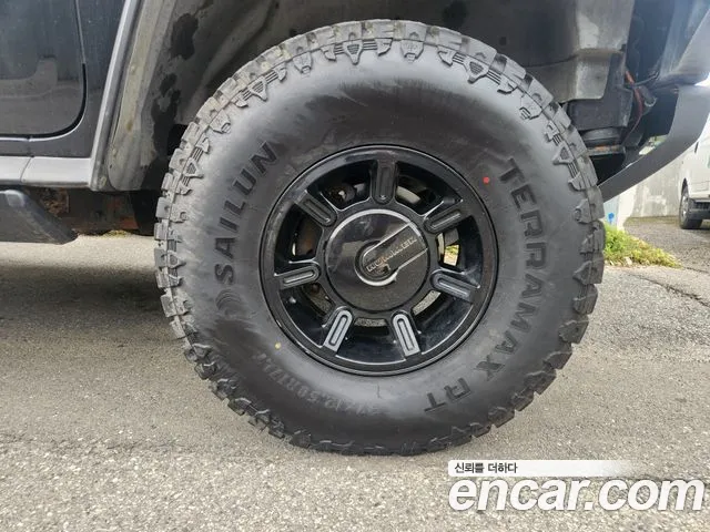 Hummer H2 2008 thumb 10