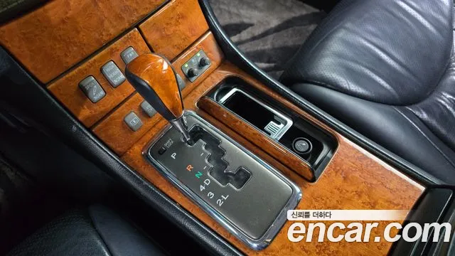 Lexus LS 2003 thumb 8