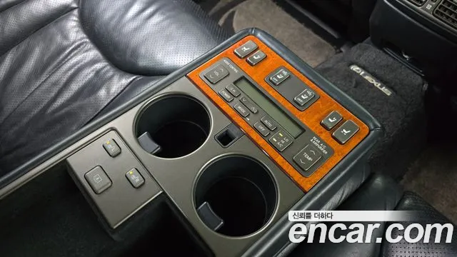 Lexus LS 2003 thumb 2