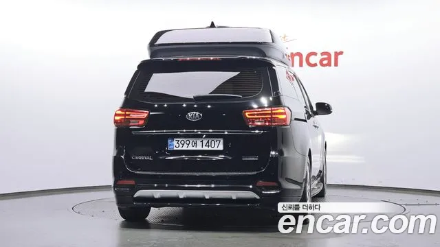 Kia Carnival 2019 thumb 8