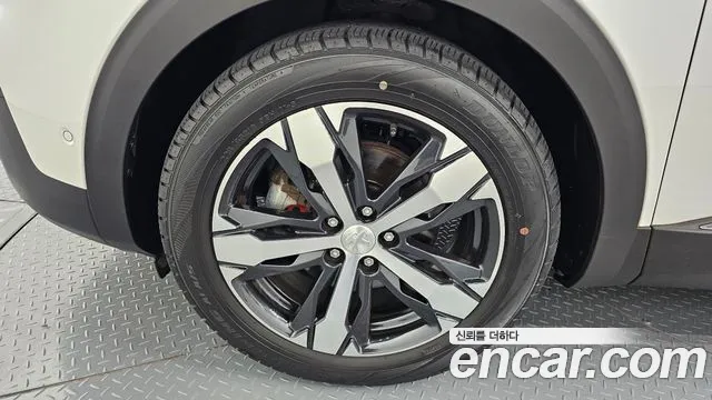 Peugeot 3008 2020 thumb 7