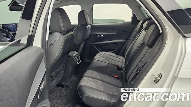 Peugeot 3008 2020 thumb 12