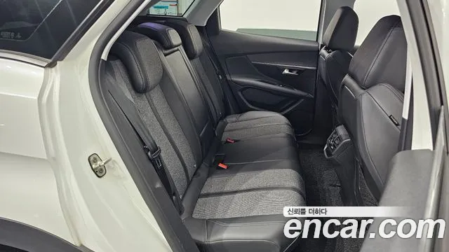 Peugeot 3008 2020 thumb 6