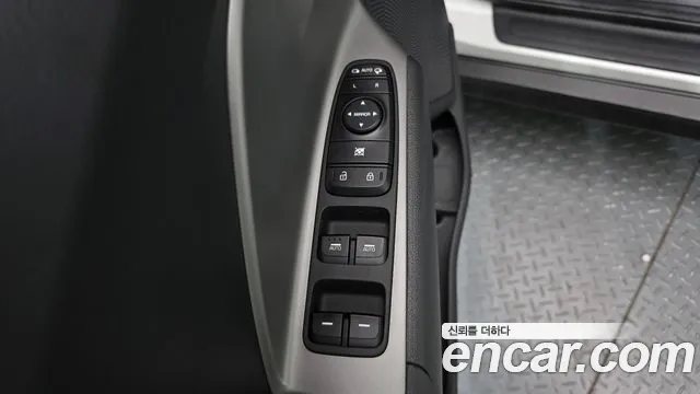 Kia Niro Plus 2023 thumb 3