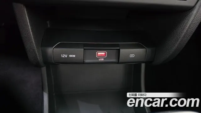 Kia Niro Plus 2023 thumb 6
